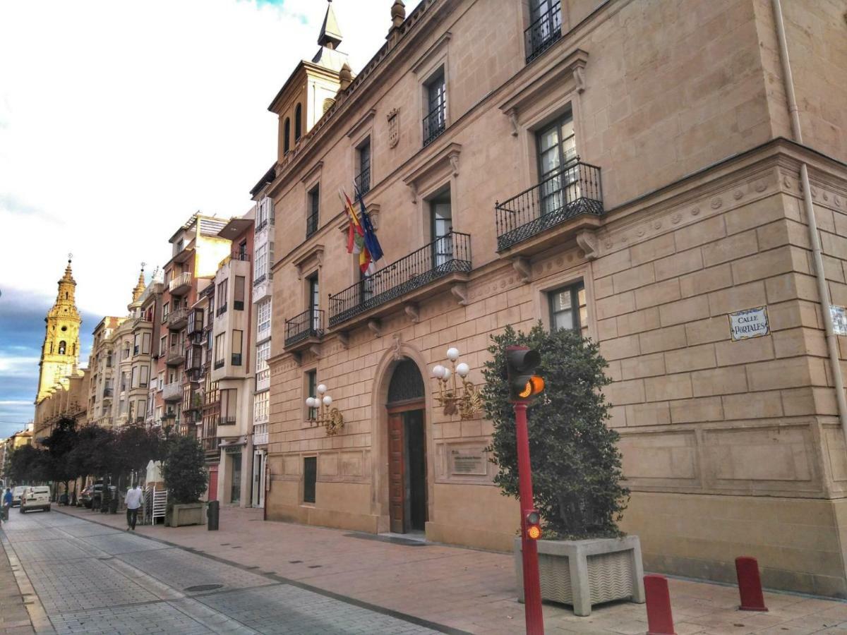 "El Rincon Del Pintor"Enorme Piso A Junto A Laurel Ascensor By Apartamentos 洛格罗尼奥 外观 照片